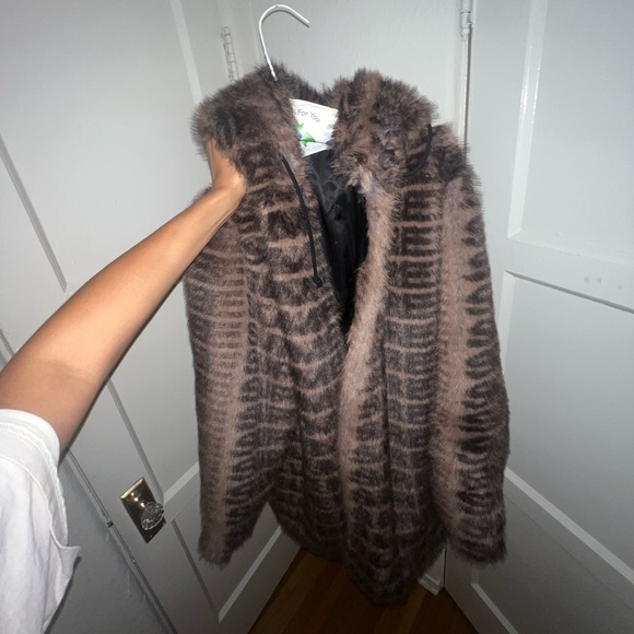 2022 Supreme Faux Fur Hooded Coat 'Brown' - Picture 1 of 10